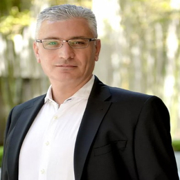 Levik Yarian – California Car Accident Lawyer