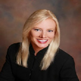 Laura McKinnon