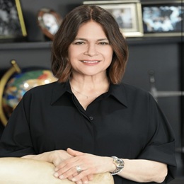 Leah Naparstek