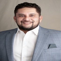 C. Antonio Delgado